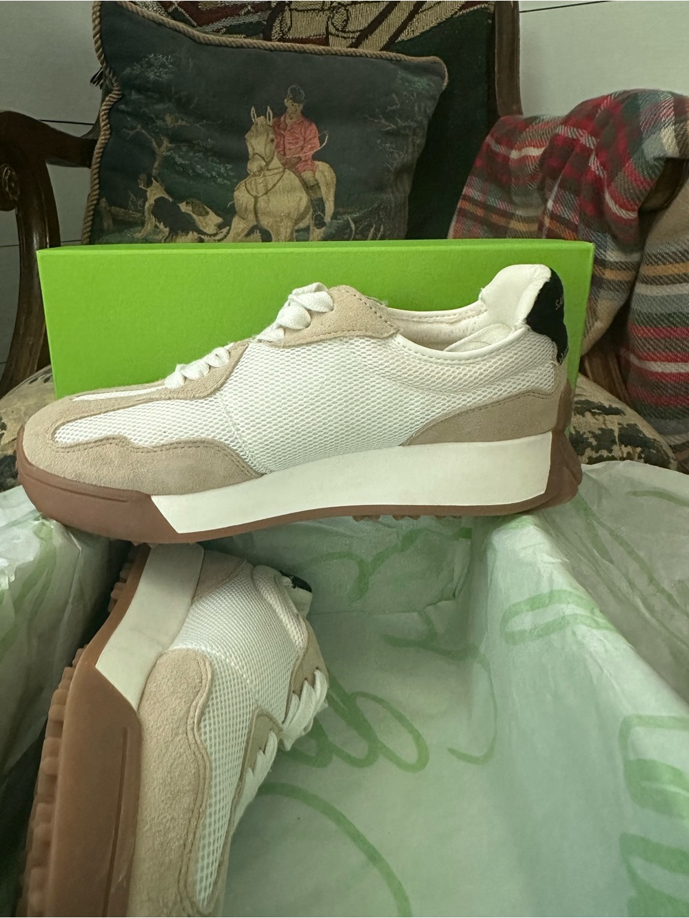 Sam Edelman Tan White Black Accent Sneakers - Picture 3 of 8